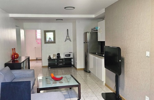 Saint-Francois d'Assise Apartment | Ideally located apartment