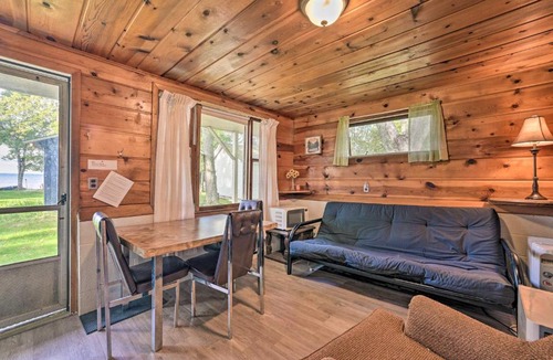 Houghton Lake House | Ideally Located Cabin with Direct Lake Access!