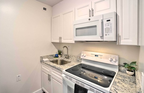 Gadsden Apartment | Ideally Located Studio w/Off-Street Parking!