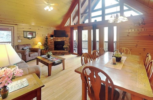 Black Bear Falls Cabin | Idle Days | Stately Porch, Hot Tub, Pool Table