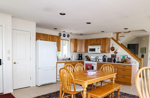 Surry Cottage | Idle Hour - Dramatic Direct Oceanfront, 2 bed 2 bath