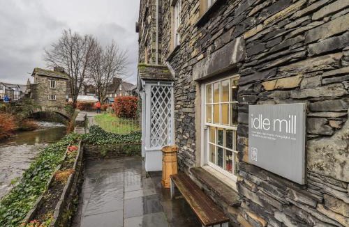 Ambleside House | Idle Mill 2