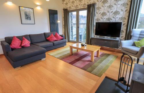 Ambleside House | Idle Mill 2