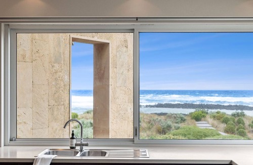 Port Fairy House | Idle Rocks - Private Beach Breakaway with panoramic views.