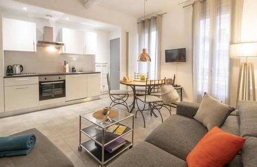 Gambetta Apartment | Idleness suite