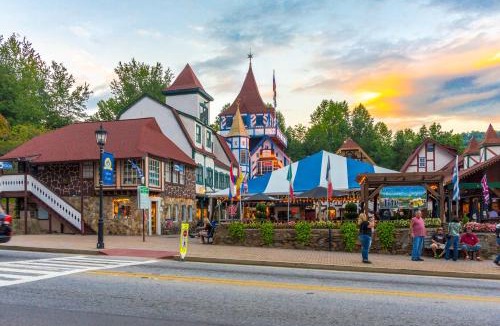 Sautee Nacoochee House | Idlewild