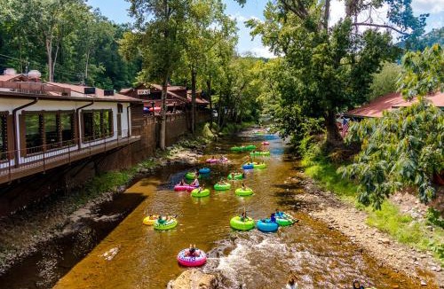 Sautee Nacoochee House | Idlewild