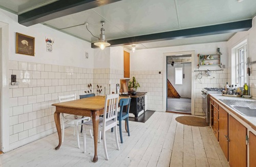 Langeland Municipality House | Idyllic 1857 farmhouse in Langelands nature