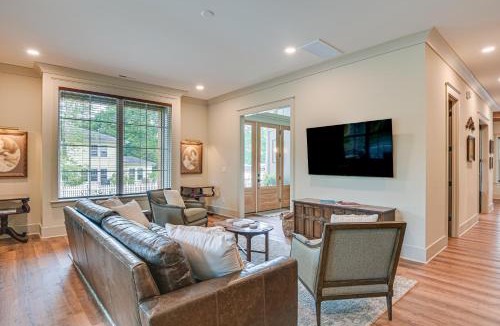 Belmont Historic District House | Idyllic Belmont Home < 1 Mi to Historic District!