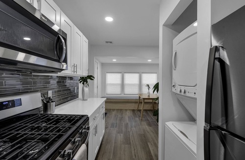 Bradley Beach House | Idyllic Bradley Beach Bungalow