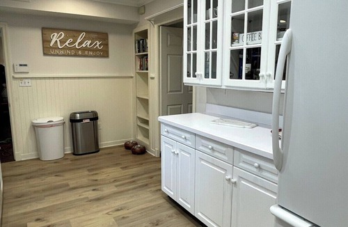 Lutherville Timonium House | Idyllic County Escape (Hot Tub)