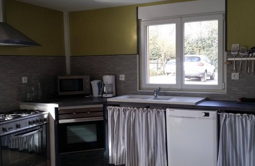 Saint-Leonard-des-Bois Cottage | Idyllic Retreat in the Heart of Alpes Mancelles: Cozy Cottage with Outdoor Activities & Discounts