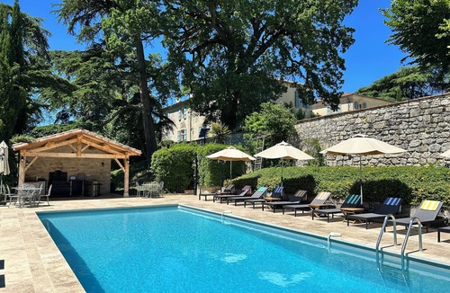 Laplume House | Idyllic French château surrounded by rolling hills- Chateau de Lassalle