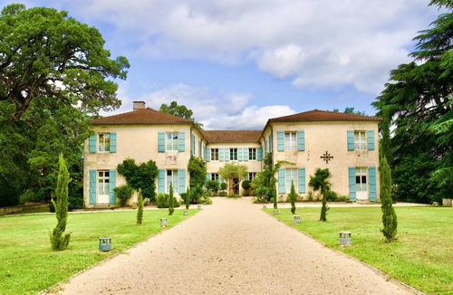 Laplume House | Idyllic French château surrounded by rolling hills- Chateau de Lassalle