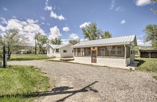 Lucerne House | Idyllic Gem: Screened Porch, 1/2 Mi to River!