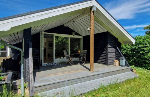 Nysted House | Idyllic holiday home with sea view near Nysted