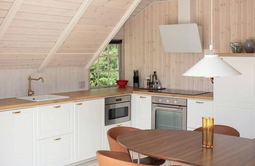 Hornbaek House | Idyllic holiday in a beautiful thatched house