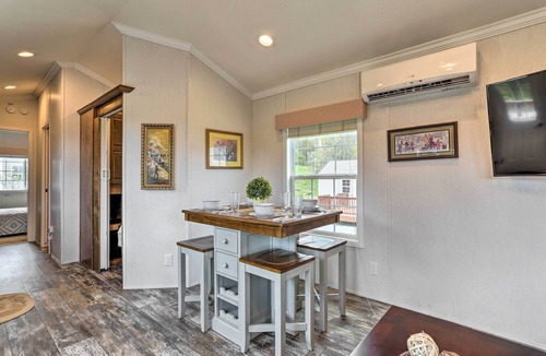 Pleasant Mount Cottage | Idyllic Poconos Cottage w/ Deck & Community Perks!