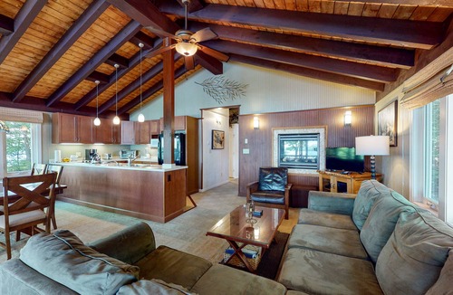 Meredith House | Idyllic remodeled cottage on the shores of Black Cat Island on Winnipesaukee