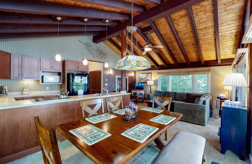Meredith House | Idyllic remodeled cottage on the shores of Black Cat Island on Winnipesaukee