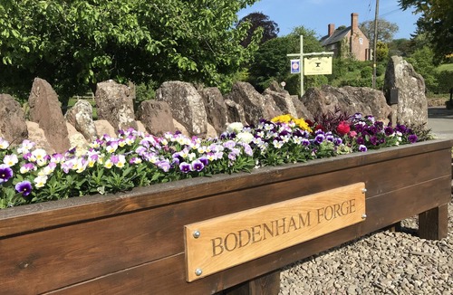 Bodenham Apartment | Idyllic riverside location