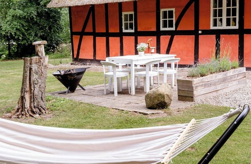 Maribo House | Idyllic romantic "hospital" in nature