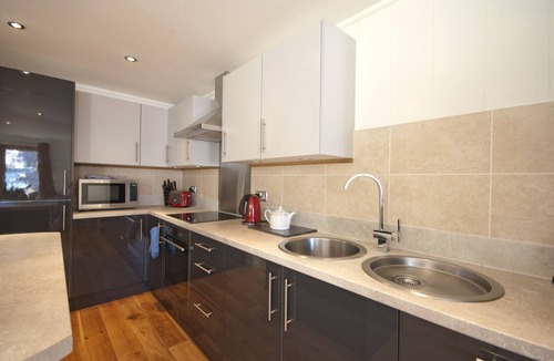 St. Agnes Cabin | Idyllic Setting On Valley Side 500yds To The Beach