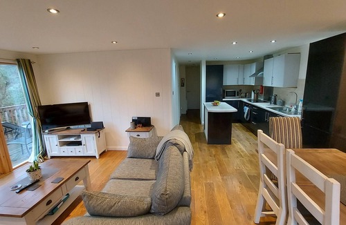 St. Agnes Cabin | Idyllic Setting On Valley Side 500yds To The Beach