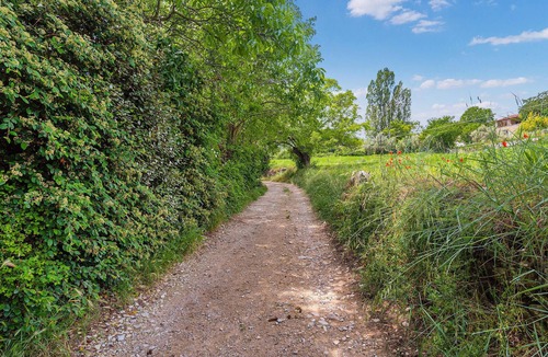 Limans House | Idyllic stone house in a quiet location.
