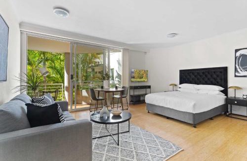 Chippendale Apartment | Idyllic Studio by University Campuses