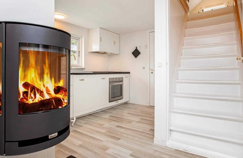 Gedesby House | Idyllic Thatched Cottage Retreat-By Traum