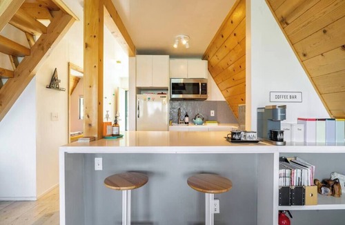 Pine Cove Cabin | Idyllwild Cabin: HotTub, Fireplace&Mountain Views!