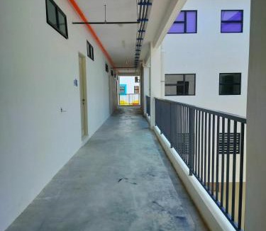 Bota Apartment | IFS SoHo Basic Homestay Entire Home