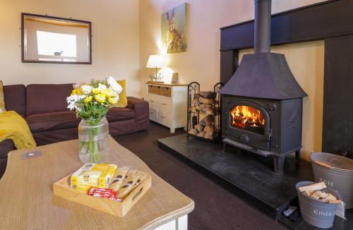 Llanllyfni House | Igamogam