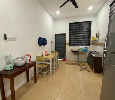 Cherating House | Ikhwan HOMESTAY CHERATING