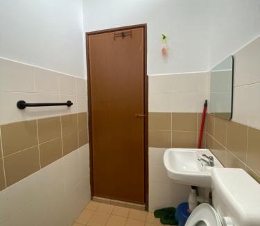 Cherating House | Ikhwan HOMESTAY CHERATING