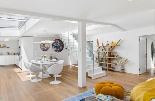Old Town Apartment | Ikon Penthouse Rooftop, AC, Lake & Mountain View