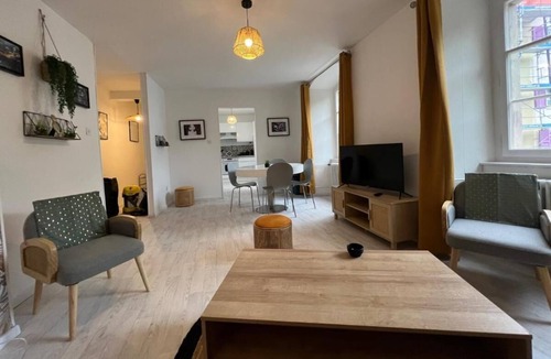 Porrentruy Apartment | Il Était une Fois : 2,5 Pièces en Plein Centre Historique Animaux Acceptés