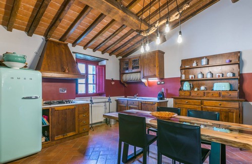 Gaiole in Chianti Apartment | Il Cinghiale by Interhome