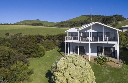 Great Ocean Road House | IL Mare (expansive ocean views)