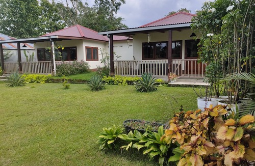 Tomohon Cottage | ilasan cottage