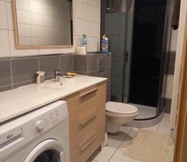 Ploubezre Apartment | Ile breizh