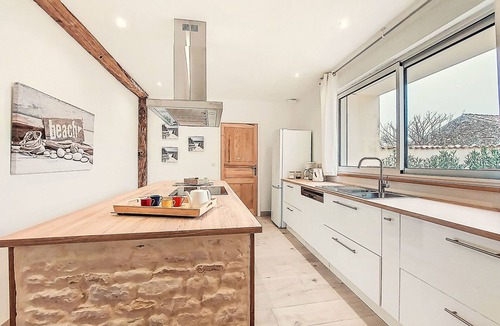 Geay House | Ile d'Aix by Interhome