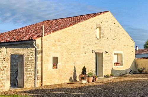 Geay House | Ile d'Aix by Interhome