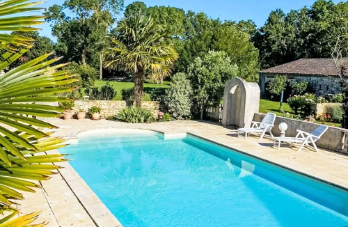 Geay House | Ile d'Aix by Interhome