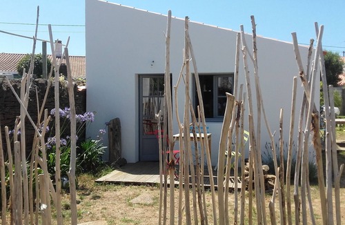 Ile d'Yeu House | Ile d'Yeu, Port Joinville: Les Agapanthes