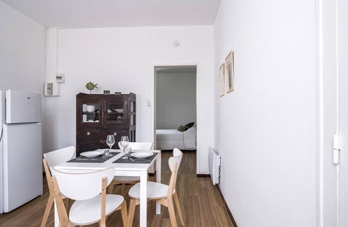 Republique - Les Ponts Apartment | Ile de Nantes - Apartment with terrace