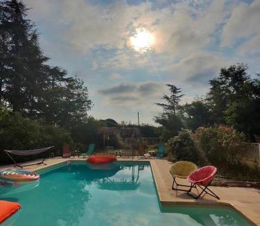 Graulhet House | Ile des Plaisirs, Chambre Adults Only avec piscine au sel & petit-déjeuner offert