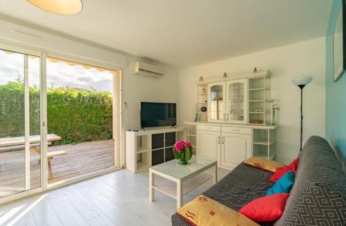 Saint-Simon-de-Bordes Apartment | Ile Madame