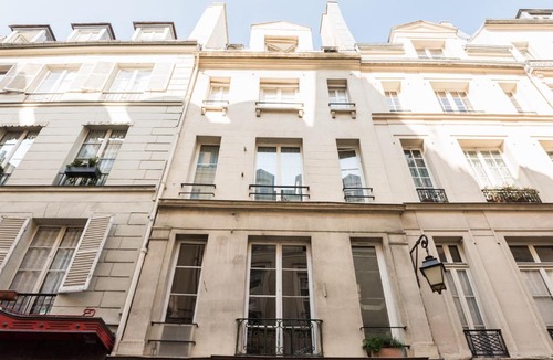 Les Iles Apartment | Île Saint-Louis apartment